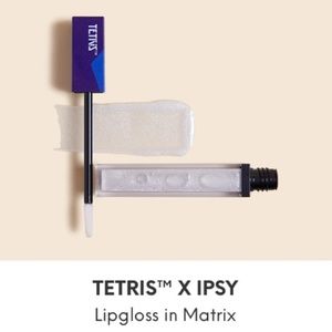Tetris X IPSY lipgloss in Matrix